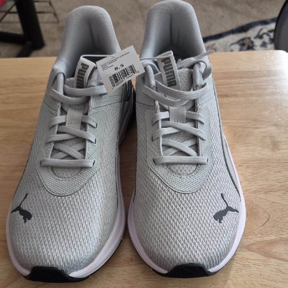 Men's Puma Light Gray Mesh Athletic Sneakers with Black Logo